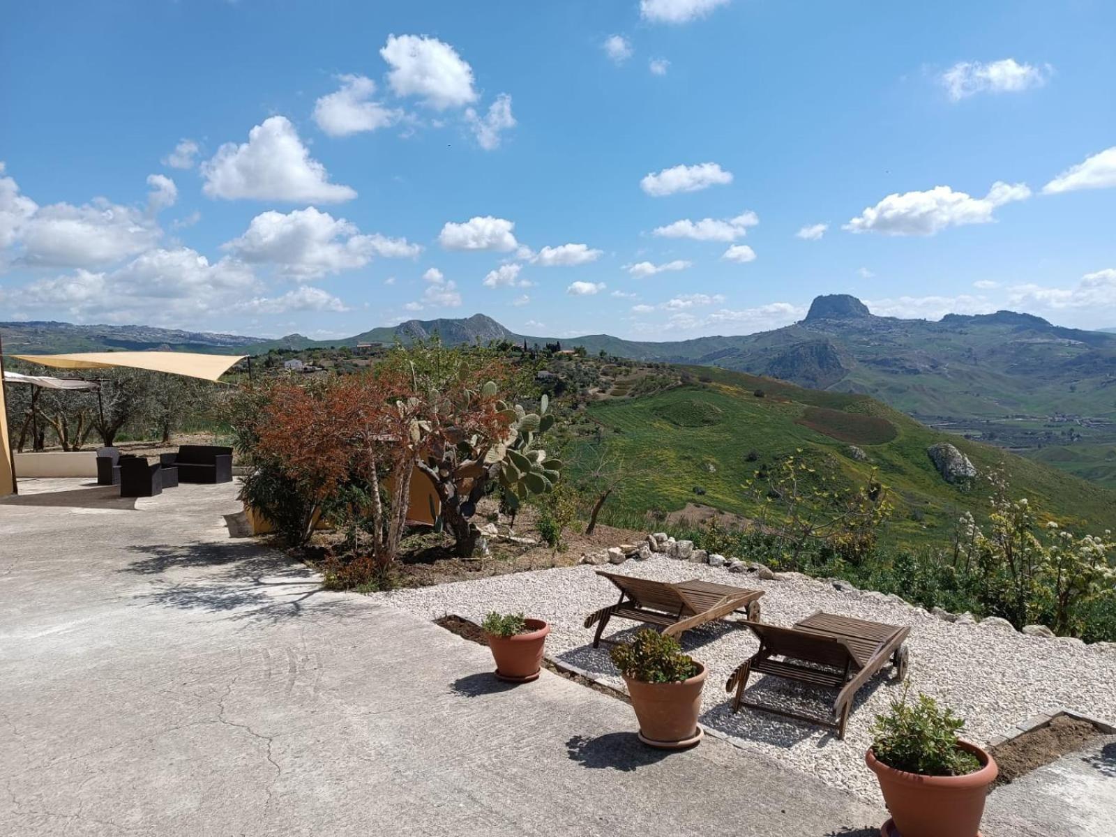 Casa Vacanze Sicilia Casteltermini Exterior foto